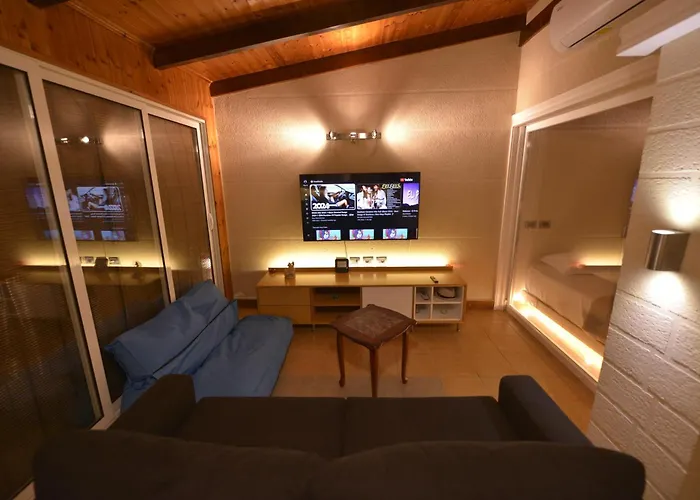 Penthouse Of The Rising Sun Golem (Tirana)