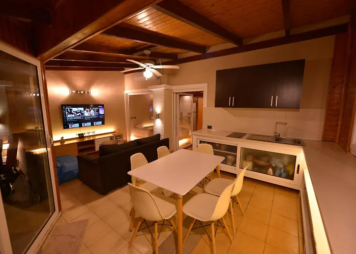 公寓 Penthouse Of The Rising Sun